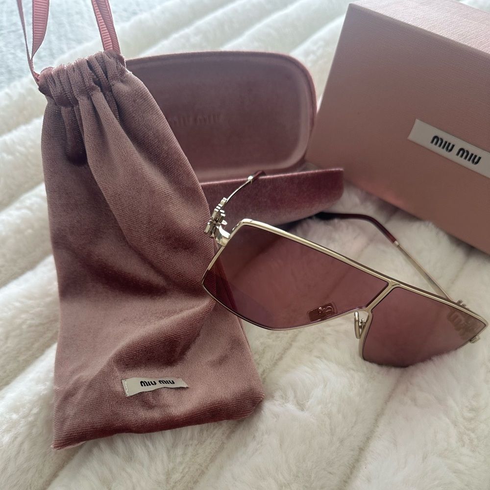 NEW RARE MIU MIU MIRRORED SHIELD SUNGLASSES